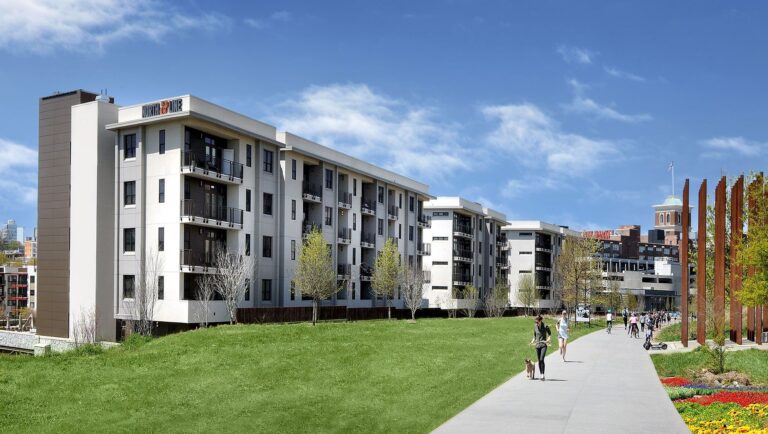North and Line Apartments